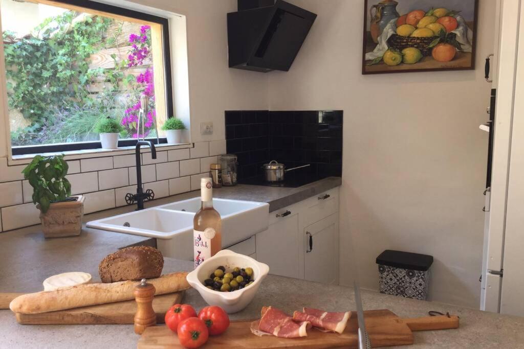 Petit Paradis, 1 Bedroom House Sommieres Exterior photo